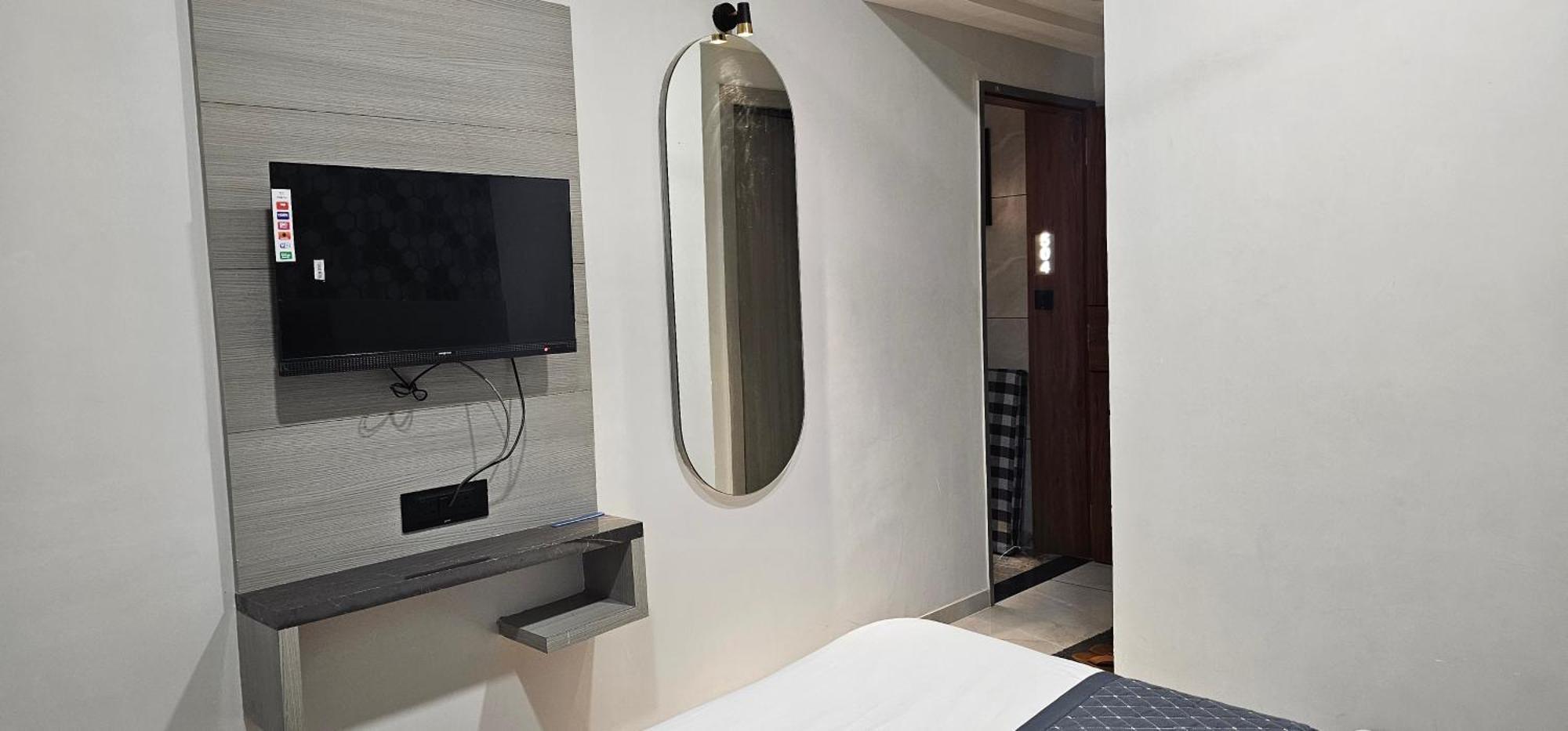 Hotel Allen Ahmedabad Extérieur photo